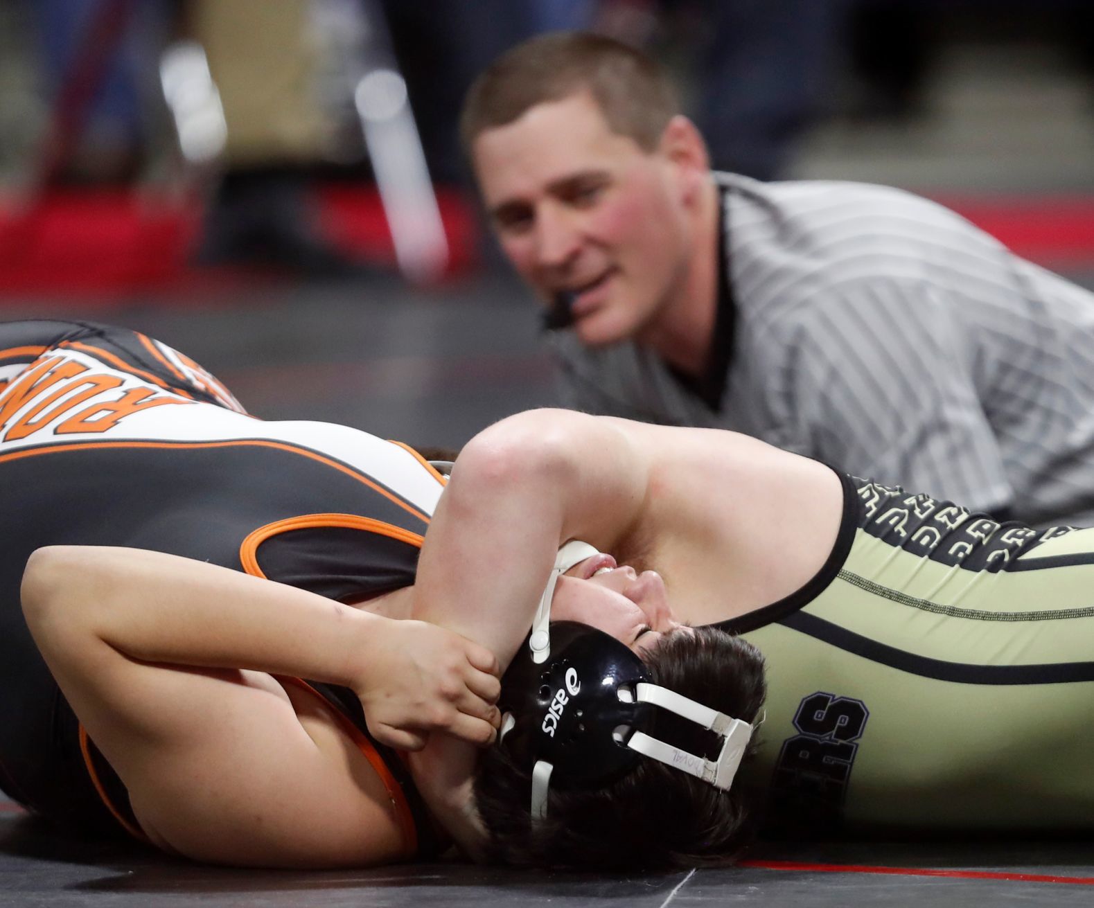 First round of state wrestling